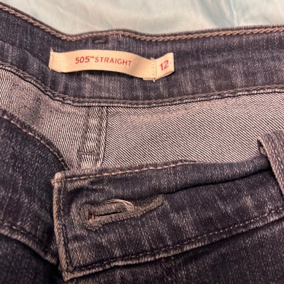 Levi’s 505 straight size 12 mid rise. - Picture 3 of 3